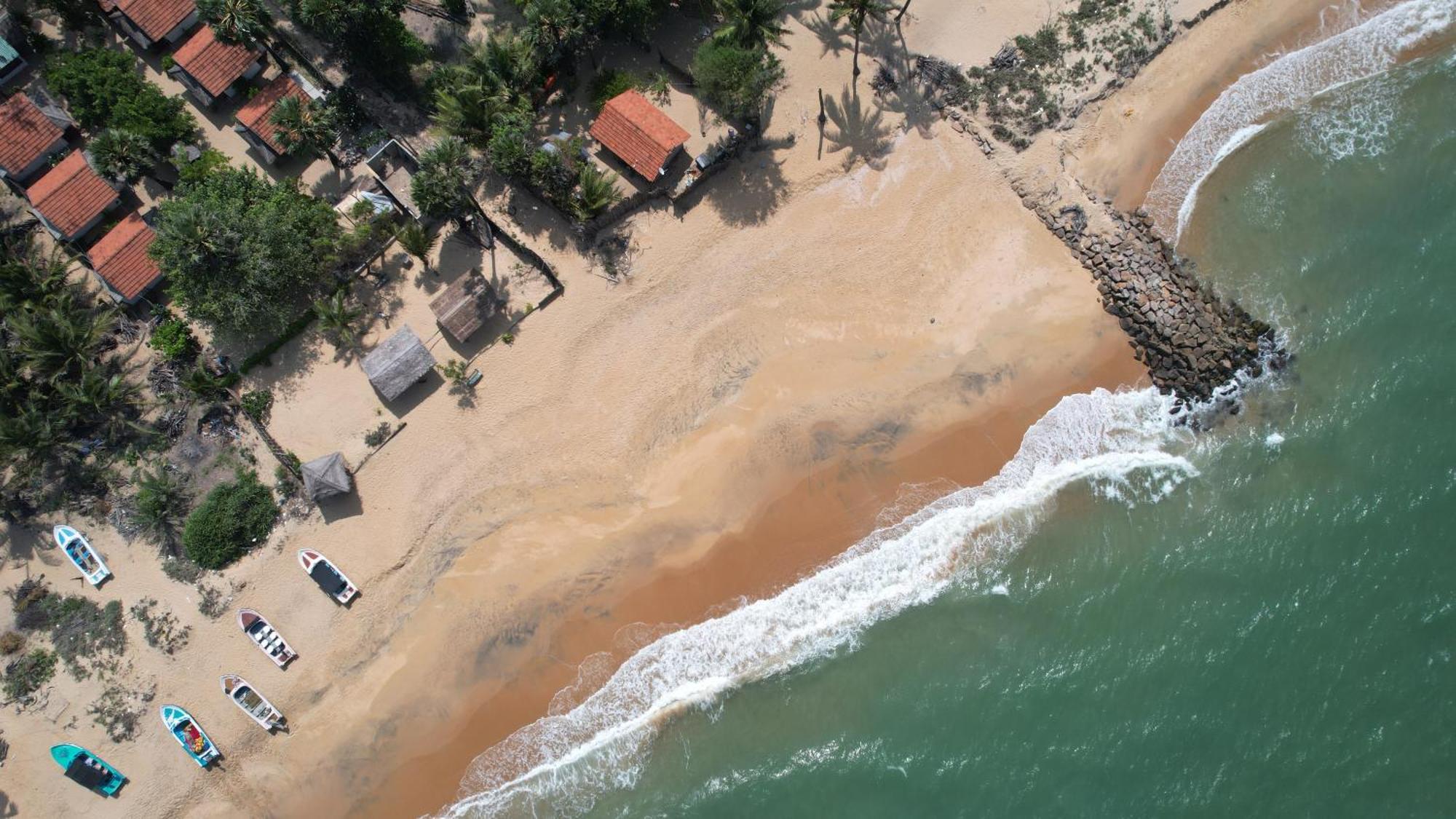 Ocean View Beach Resort - Kalpitiya Bagian luar foto
